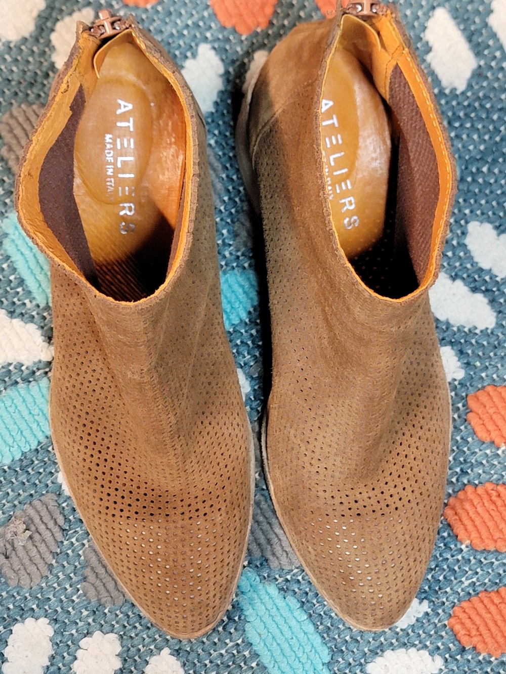 Vero Cuoio Perforated Suede Pumps in Tan